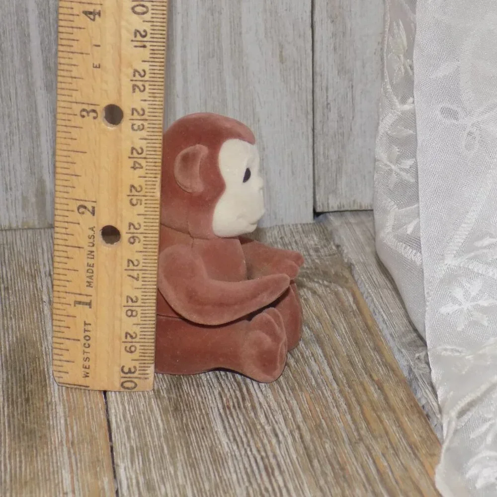 Necklace PALM TREE for little girl in Monkey Box *